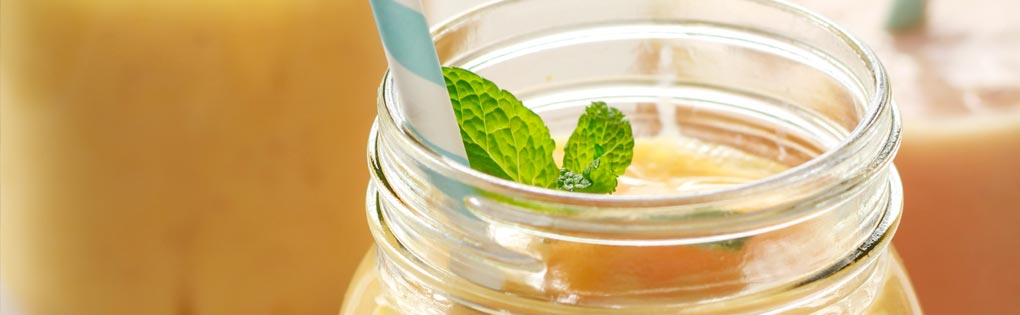Peach and Pear Smoothies Peach and Pear Smoothies